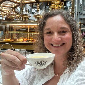 Meet your Posher, Marissa